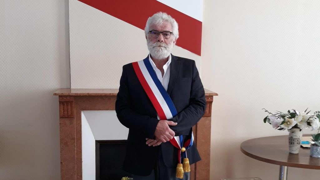 maire de gouzeaucourt